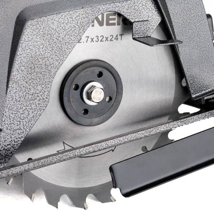 Циркулярна пила Rebiner RCS-2150 (200 мм)