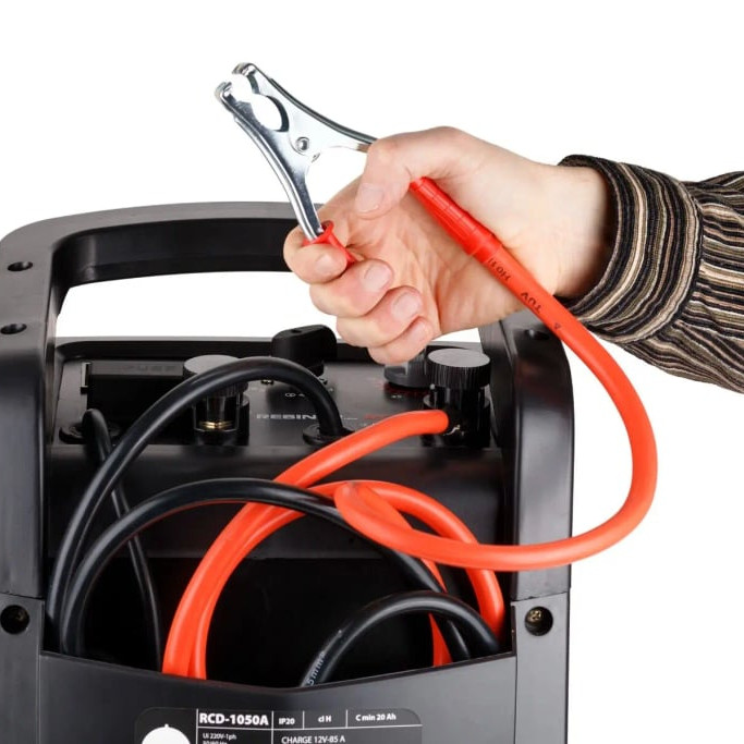 Пуско-зарядний пристрій Rebiner RCD-1050A