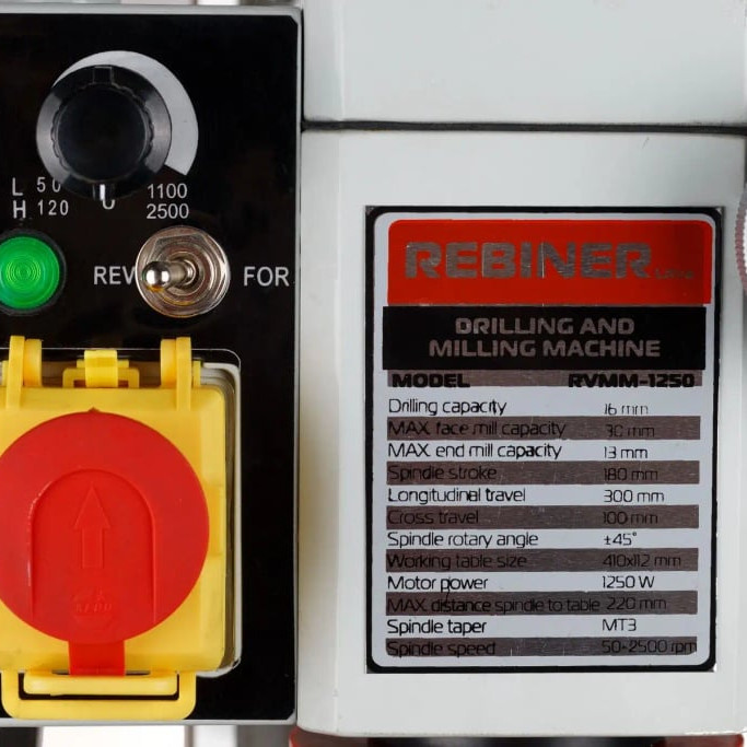Фрезерний верстат по металу Rebiner RVMM-1250