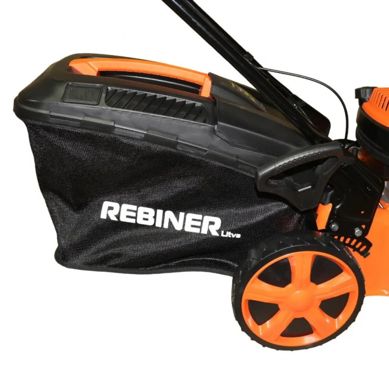 Газонокосарка бензинова самохідна Rebiner RLM-460S
